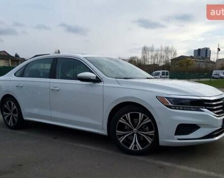 Белый Фольксваген Пассат, объемом двигателя 2 л и пробегом 41 тыс. км за 21600 $, фото 1 на Automoto.ua