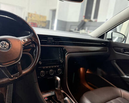 Білий Фольксваген Пассат, об'ємом двигуна 1.98 л та пробігом 126 тис. км за 19900 $, фото 12 на Automoto.ua