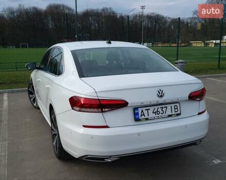 Белый Фольксваген Пассат, объемом двигателя 2 л и пробегом 41 тыс. км за 21600 $, фото 4 на Automoto.ua