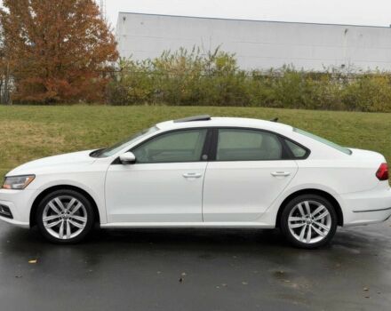 Білий Фольксваген Пассат, об'ємом двигуна 2 л та пробігом 36 тис. км за 2800 $, фото 2 на Automoto.ua