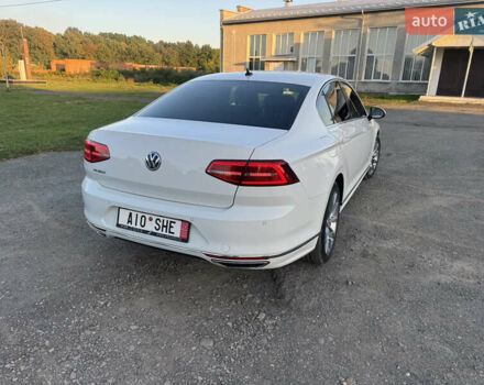 Белый Фольксваген Пассат, объемом двигателя 2 л и пробегом 187 тыс. км за 23500 $, фото 7 на Automoto.ua