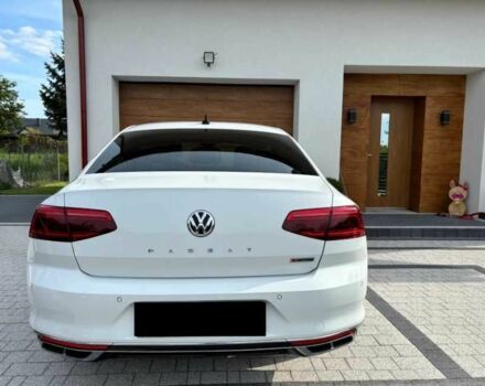 Белый Фольксваген Пассат, объемом двигателя 2 л и пробегом 99 тыс. км за 15200 $, фото 2 на Automoto.ua