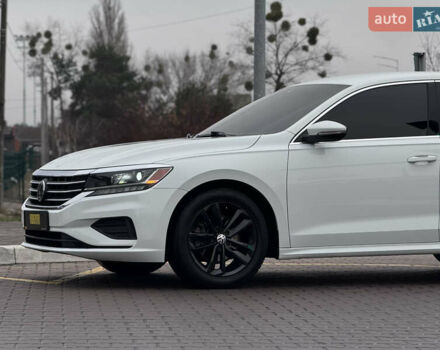 Белый Фольксваген Пассат, объемом двигателя 1.98 л и пробегом 144 тыс. км за 16300 $, фото 12 на Automoto.ua