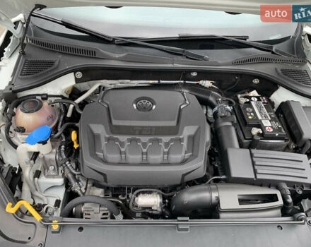 Белый Фольксваген Пассат, объемом двигателя 1.98 л и пробегом 83 тыс. км за 17600 $, фото 10 на Automoto.ua