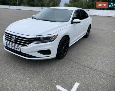 Белый Фольксваген Пассат, объемом двигателя 1.98 л и пробегом 83 тыс. км за 17600 $, фото 1 на Automoto.ua