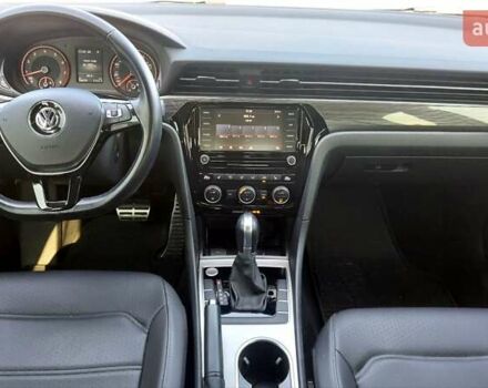 Белый Фольксваген Пассат, объемом двигателя 2 л и пробегом 76 тыс. км за 21900 $, фото 9 на Automoto.ua
