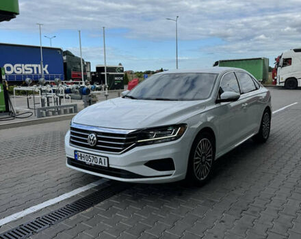 Белый Фольксваген Пассат, объемом двигателя 2 л и пробегом 87 тыс. км за 16800 $, фото 2 на Automoto.ua