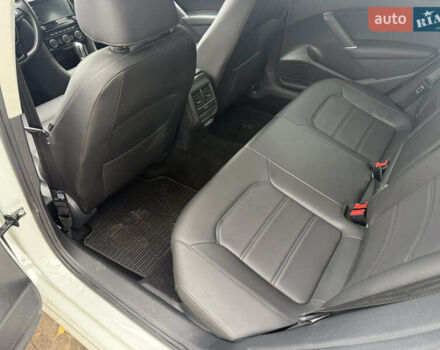 Белый Фольксваген Пассат, объемом двигателя 2 л и пробегом 42 тыс. км за 16700 $, фото 8 на Automoto.ua