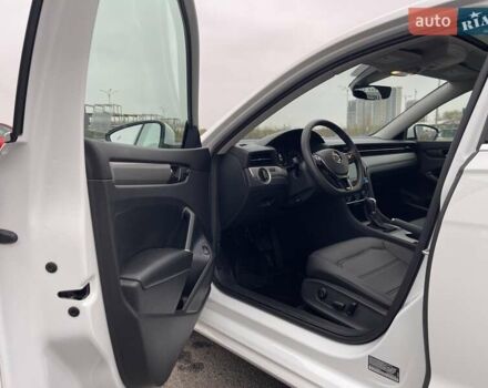 Белый Фольксваген Пассат, объемом двигателя 1.98 л и пробегом 82 тыс. км за 21000 $, фото 9 на Automoto.ua