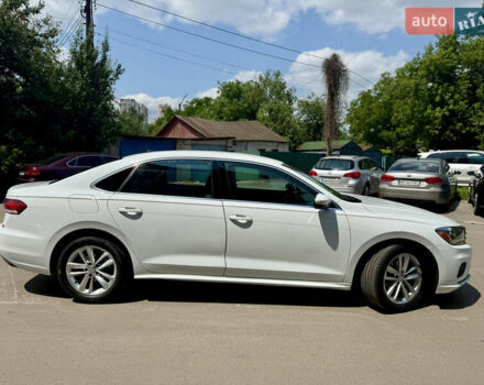 Білий Фольксваген Пассат, об'ємом двигуна 2 л та пробігом 152 тис. км за 18300 $, фото 8 на Automoto.ua