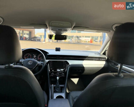 Белый Фольксваген Пассат, объемом двигателя 2 л и пробегом 80 тыс. км за 18300 $, фото 12 на Automoto.ua