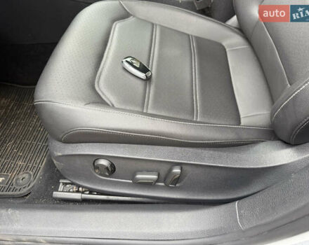 Белый Фольксваген Пассат, объемом двигателя 2 л и пробегом 42 тыс. км за 16700 $, фото 13 на Automoto.ua