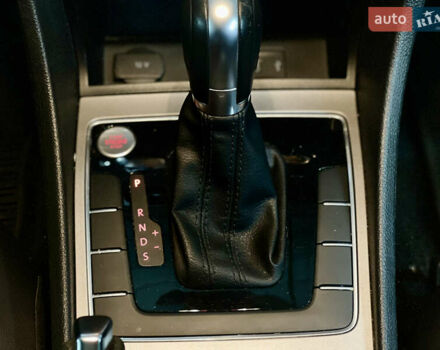 Білий Фольксваген Пассат, об'ємом двигуна 1.98 л та пробігом 72 тис. км за 21000 $, фото 49 на Automoto.ua