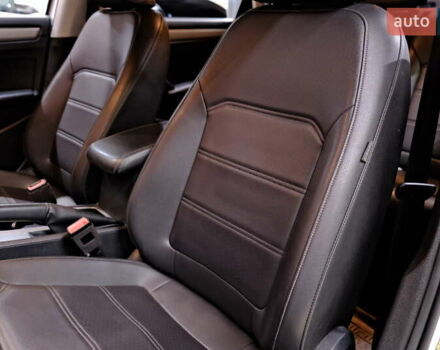 Білий Фольксваген Пассат, об'ємом двигуна 2 л та пробігом 165 тис. км за 16900 $, фото 30 на Automoto.ua