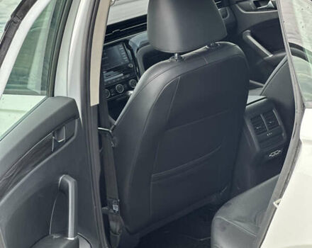 Білий Фольксваген Пассат, об'ємом двигуна 1.98 л та пробігом 70 тис. км за 19500 $, фото 16 на Automoto.ua