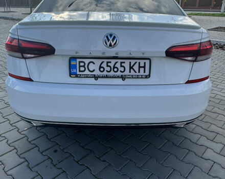 Білий Фольксваген Пассат, об'ємом двигуна 1.98 л та пробігом 62 тис. км за 19100 $, фото 9 на Automoto.ua
