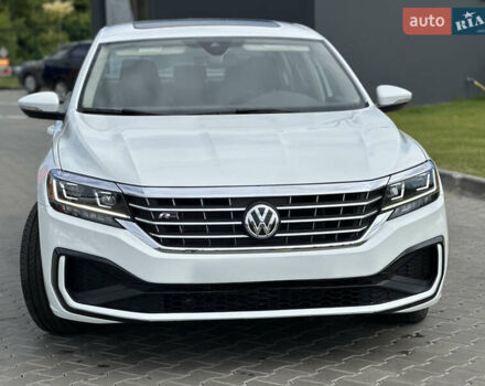 Білий Фольксваген Пассат, об'ємом двигуна 1.98 л та пробігом 70 тис. км за 19500 $, фото 12 на Automoto.ua