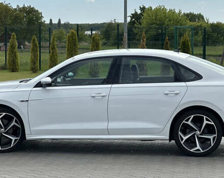 Білий Фольксваген Пассат, об'ємом двигуна 1.98 л та пробігом 70 тис. км за 19500 $, фото 5 на Automoto.ua