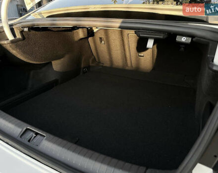 Белый Фольксваген Пассат, объемом двигателя 2 л и пробегом 54 тыс. км за 32000 $, фото 5 на Automoto.ua