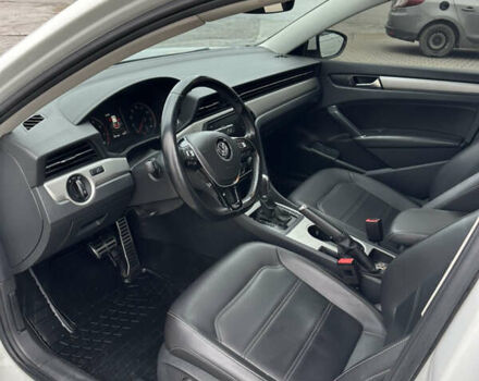 Белый Фольксваген Пассат, объемом двигателя 2 л и пробегом 108 тыс. км за 17999 $, фото 15 на Automoto.ua