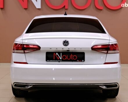 Білий Фольксваген Пассат, об'ємом двигуна 2 л та пробігом 165 тис. км за 16900 $, фото 5 на Automoto.ua