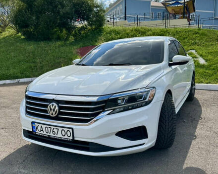 Белый Фольксваген Пассат, объемом двигателя 1.98 л и пробегом 183 тыс. км за 15800 $, фото 1 на Automoto.ua