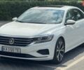 Белый Фольксваген Пассат, объемом двигателя 2 л и пробегом 165 тыс. км за 16800 $, фото 1 на Automoto.ua