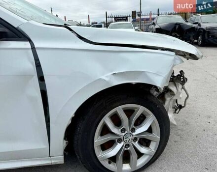 Белый Фольксваген Пассат, объемом двигателя 2 л и пробегом 123 тыс. км за 7600 $, фото 16 на Automoto.ua