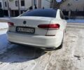 Білий Фольксваген Пассат, об'ємом двигуна 2 л та пробігом 75 тис. км за 16400 $, фото 3 на Automoto.ua