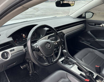 Белый Фольксваген Пассат, объемом двигателя 2 л и пробегом 108 тыс. км за 17999 $, фото 16 на Automoto.ua