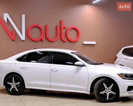 Білий Фольксваген Пассат, об'ємом двигуна 2 л та пробігом 165 тис. км за 16900 $, фото 7 на Automoto.ua
