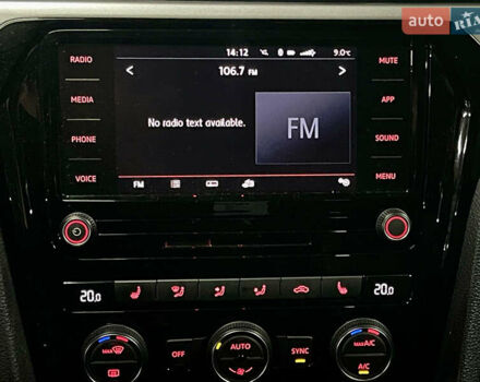 Білий Фольксваген Пассат, об'ємом двигуна 1.98 л та пробігом 72 тис. км за 21000 $, фото 27 на Automoto.ua