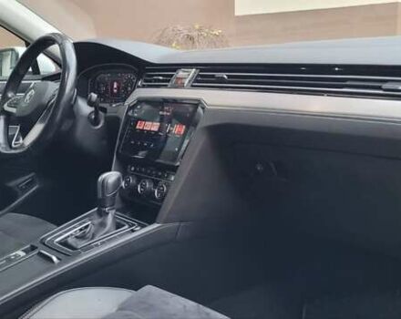 Білий Фольксваген Пассат, об'ємом двигуна 1.97 л та пробігом 202 тис. км за 23500 $, фото 16 на Automoto.ua