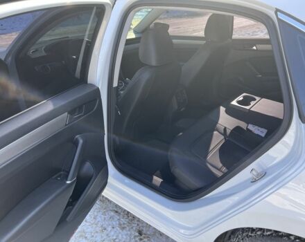 Білий Фольксваген Пассат, об'ємом двигуна 2 л та пробігом 75 тис. км за 16400 $, фото 15 на Automoto.ua