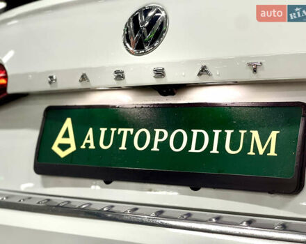 Білий Фольксваген Пассат, об'ємом двигуна 1.98 л та пробігом 72 тис. км за 21000 $, фото 17 на Automoto.ua