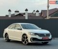 Білий Фольксваген Пассат, об'ємом двигуна 2 л та пробігом 175 тис. км за 16999 $, фото 1 на Automoto.ua