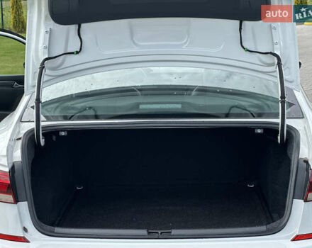 Білий Фольксваген Пассат, об'ємом двигуна 1.98 л та пробігом 70 тис. км за 19500 $, фото 27 на Automoto.ua