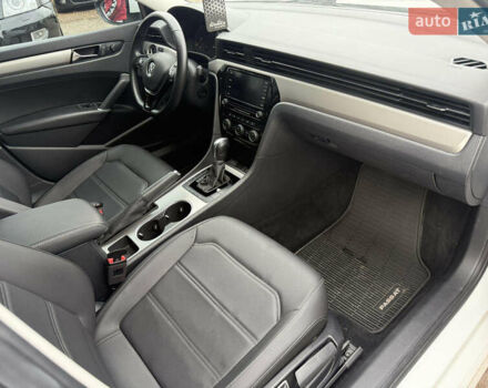 Белый Фольксваген Пассат, объемом двигателя 2 л и пробегом 42 тыс. км за 16700 $, фото 14 на Automoto.ua