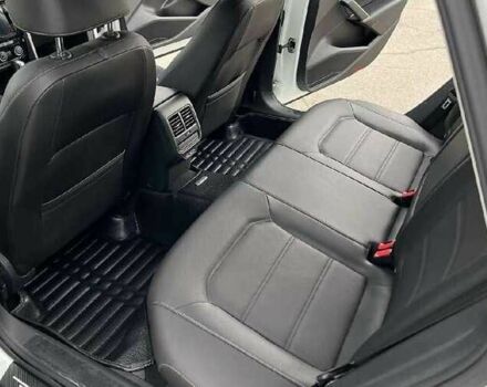 Белый Фольксваген Пассат, объемом двигателя 2 л и пробегом 45 тыс. км за 16800 $, фото 5 на Automoto.ua