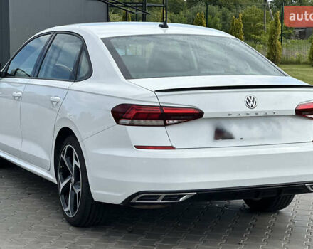 Білий Фольксваген Пассат, об'ємом двигуна 1.98 л та пробігом 70 тис. км за 19500 $, фото 3 на Automoto.ua