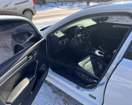 Білий Фольксваген Пассат, об'ємом двигуна 2 л та пробігом 75 тис. км за 16400 $, фото 7 на Automoto.ua