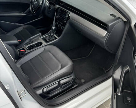 Белый Фольксваген Пассат, объемом двигателя 2 л и пробегом 87 тыс. км за 16800 $, фото 8 на Automoto.ua