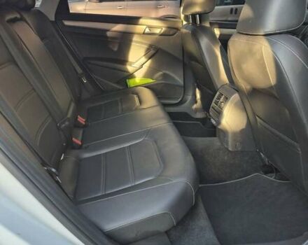 Белый Фольксваген Пассат, объемом двигателя 1.98 л и пробегом 138 тыс. км за 17900 $, фото 11 на Automoto.ua