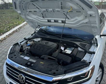 Білий Фольксваген Пассат, об'ємом двигуна 1.98 л та пробігом 62 тис. км за 19100 $, фото 28 на Automoto.ua