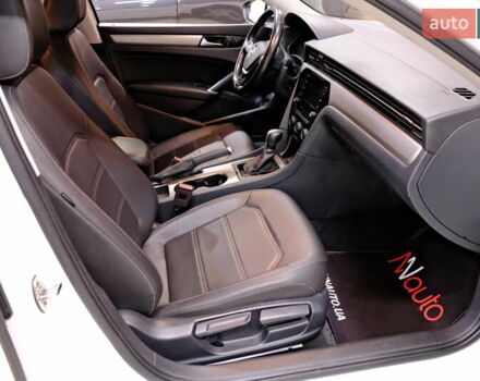 Білий Фольксваген Пассат, об'ємом двигуна 2 л та пробігом 165 тис. км за 16900 $, фото 40 на Automoto.ua