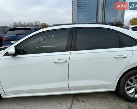 Белый Фольксваген Пассат, объемом двигателя 2 л и пробегом 123 тыс. км за 7600 $, фото 8 на Automoto.ua