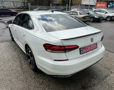 Белый Фольксваген Пассат, объемом двигателя 2 л и пробегом 51 тыс. км за 23750 $, фото 2 на Automoto.ua