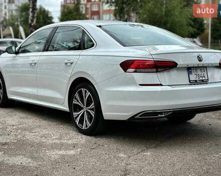 Белый Фольксваген Пассат, объемом двигателя 1.98 л и пробегом 51 тыс. км за 27999 $, фото 3 на Automoto.ua