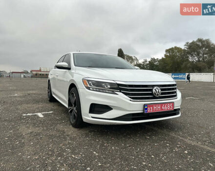 Белый Фольксваген Пассат, объемом двигателя 2 л и пробегом 105 тыс. км за 16700 $, фото 12 на Automoto.ua