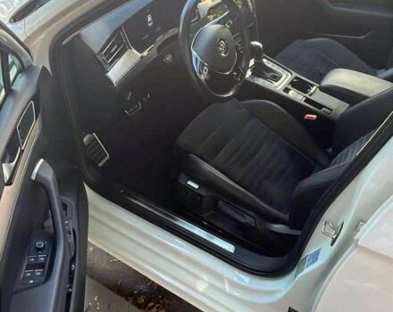 Белый Фольксваген Пассат, объемом двигателя 0 л и пробегом 76 тыс. км за 10300 $, фото 8 на Automoto.ua